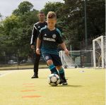 We Make Footballers Coulsdon: Football Academy - Football Schools