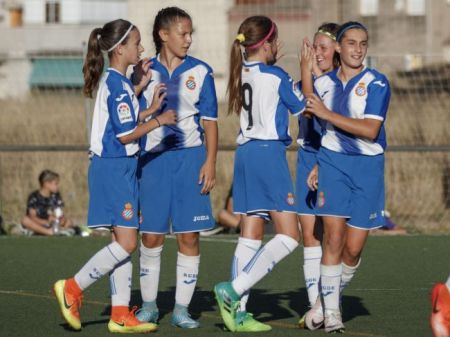 Footvia International Tournament F11 - Football Camps