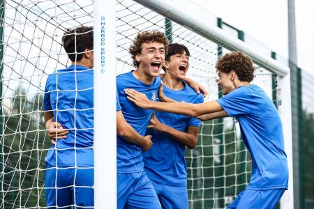 Chelsea FC Performance Camps at Winchester College - Football Camps